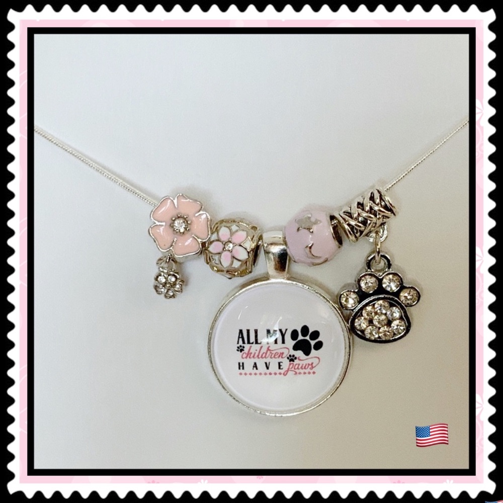 🆕✅ CABOCHON CHAIN NECKLACE W/CHANGEABLE CH…